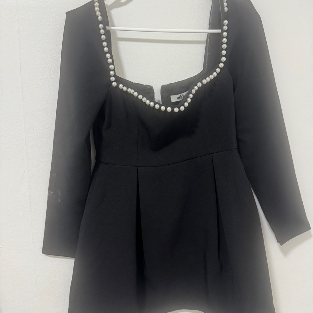 Elegant Black Long Sleeve Dress with Pearl Details